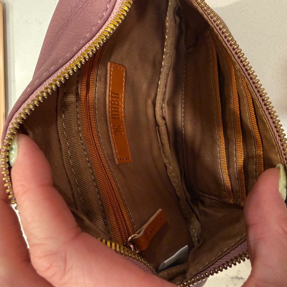 Like NEW! Hobo Belt Bag - Picture 4 of 5